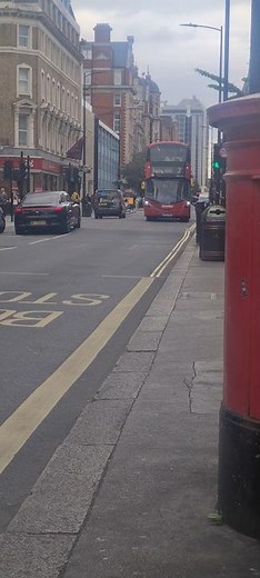 LK67 EZW 7 bus route