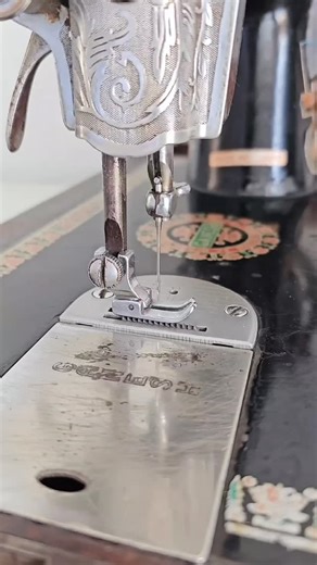 silaimachinerepering on Instagram: "सिलाई मशीन की दाती कैसे सेट करते हैं उसके बारे में जानकारी😎the_Sewing_machine_makes_noise_solve____#silai_machine_repairing_video_#tailorjankariSilai"