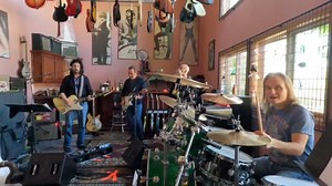 The filthy, rotten ,scandalous, funky, freaky, Dirty friggin Knobs! Clawing their way out of RAT CITY!!! | Mike Campbell & The Dirty Knobs