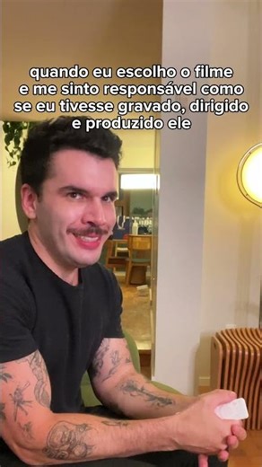 COMO EU ME SINTO QUANDO ESCOLHO O FILME KKKKK