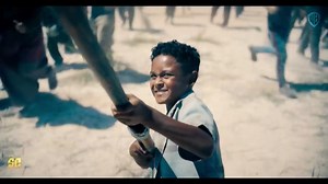 超人 – 新“英雄”预告片 (2025) 詹姆斯·冈恩、大卫·科伦斯韦特_哔哩哔哩_bilibili