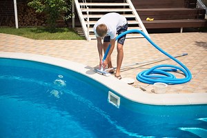 20 Reasons Not to Put In a Backyard Pool