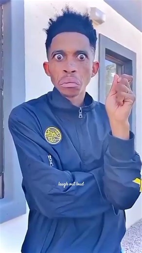 there are different ways to solve problems #animalfunnyvideos #animalshorts #funnyshorts #laugg