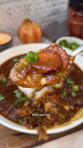 Claire on Instagram: "Chicken and Sausage Gumbo with @tonychacheres 🍛❤️‍🔥 Here’s how to make it: Ingredients: 12 oz andouille sausage, sliced 1.5 lbs chicken thighs (bone-in or boneless), cut into bite-sized pieces 1 large onion, diced 1 green bell pepper, diced 1 celery stalk, diced 8 cloves garlic, minced, to taste 1 tsp dried thyme 1 tsp smoked paprika 1-2 tbsp @tonychacheres Bold seasoning (adjust to taste) 8 cups water 1 (3 oz) box @tonychacheres gumbo base 2-3 bay leaves (optional) 1 cup