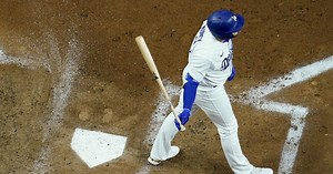 Hernández: Dodgers resurrect their October tradition of feeble offense in loss to Braves