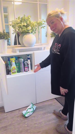 Sort out my cleaning cupboard! #cleantok #cleaningmotivaton #homeaccount #cleanwithme #clean
