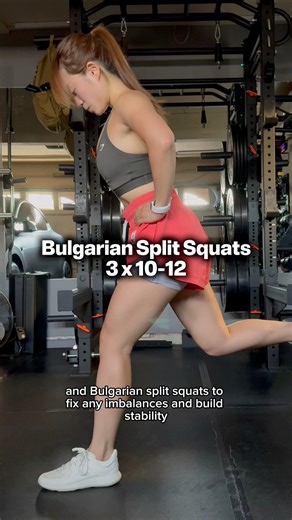 Daisy | Online Fitness Coach on Instagram: "✨ Want a glutes-burning workout?🔥 Save this 4 exercises for your next leg day👇🏼 1️⃣ Shortened-position exercise (hip thrusts) Max glute activation right from the start. 2️⃣ Lengthened-position exercise (RDLs) Deep stretch = deeper muscle growth. 3️⃣ Unilateral movement (Bulgarian split squats) Fix imbalances. Build balanced strength. 4️⃣ Isolation exercise (kickbacks) Shape + target those smaller glute muscles. 💜 Want a personalized workout program