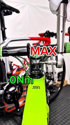 間違えると危険。正しいステムとハンドルの固定法。