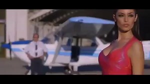 12K views · 340 reactions | RAFFAELLA FICO: ecco il suo nuovo video "rap" 1 Mi piace = 1 Vaffanculo! | Rap Italiano | Facebook