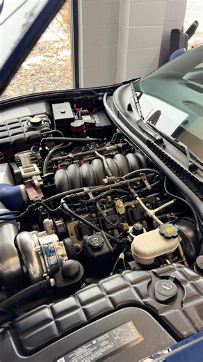 What's that spooling up?! 😳 KILLER Vortec SuperCharged Z06 just hit the lot! •Vortec V2 SuperCharger •Vortec Super Chiller •Manula Trans. w/ Short Throw Shifter •Aftermarket Oil Cooler & Injectors •Kooks Headers w/ 3in Straight Pipe •Aftermarket Fuel Pump •Upgraded Audio System •LED Interior Accent Lighting •Pillar Mounted Boost & Fuel Guage •Lowered This car is scary fast! Head online for the full details - LIVE NOW! 💻 #corvette #supercharged #corvetteforsale #z06 #carsforsale | Xtreme Truck 