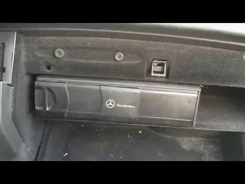 Mercedes Benz CLK320 W209 Glovebox manual unlock