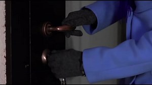 131K views · 1.6K reactions | Сменил замки в доме своей жены и не пускает ее в дом | РУМ ТВ | Facebook