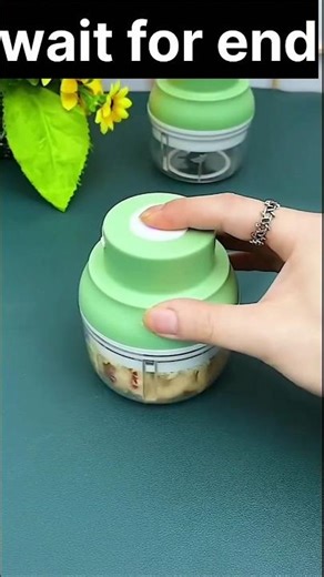 mini protable electric chopper #shorts​ #gadgets #shortsvideo