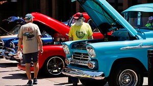 Who's performing at Springfield's national Route 66 centennial kickoff