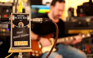 BSM - Black Box - (Angus Young-like Booster - Gear Demo)