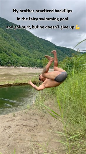 My brother practiced backflips in the fairy swimming pool and got hurt, but he doesn’t give up 💪no pain no gain ✌️ #hilightseveryonefollowers #practicemakesperfect | Ta Nuz Gluz
