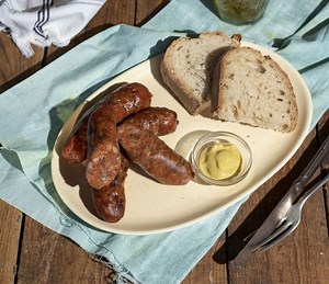 Kolbászsütés sütőben – ha megfogadod a csabai kolbászkirálynő tanácsát, garantált a siker! - Mindmegette.hu