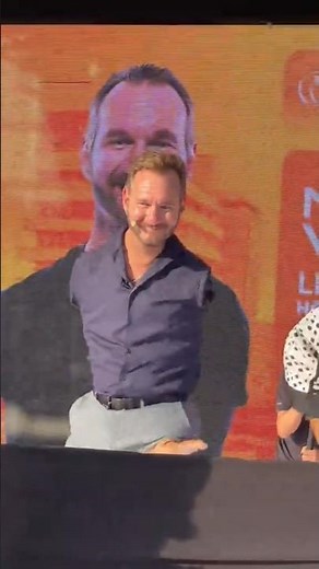 Happening now at Lugogo Hockey Grownd @Nick Vujicic Live in Kampala Uganda full video dropping on Yo