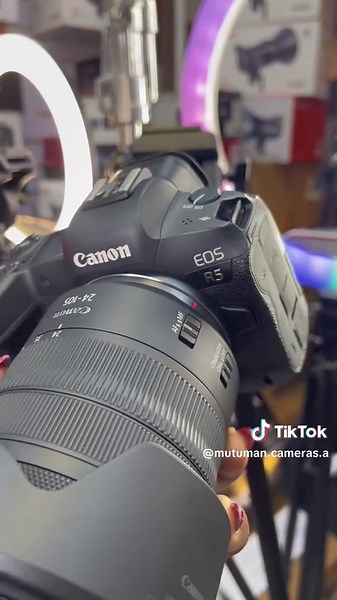 Explore the Canon EOS R5 Mirrorless Camera Features