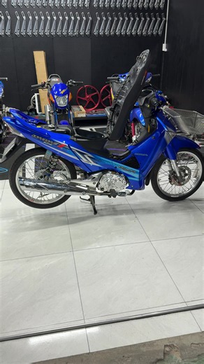 Cổ pô Wave 125 uốn thủ công, rổ Titanium và phuộc trước Stage6