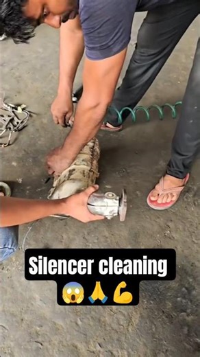 Silencer cleaning 🤔 #fitting #shortvideo #mechanic #trendingshorts #scr #urea