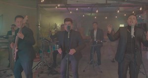 1.6K views · 36 reactions | #Estreno | Su elegancia musical Brindis Band - Mix Solo Recuerdos  #LaRadioDeLaGente | Radio Brisa 95.3 fm | Facebook