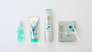 The rains are here. And so is #Biolage #Scalppure - the perfect scalp care regime. Need more details? Ask your stylist today! #WithLoveFromBiolage #Sunday #Biolage #Advanced Know more: http://bit.ly/2vrZ7rw | Matrix Professional Haircare & Color