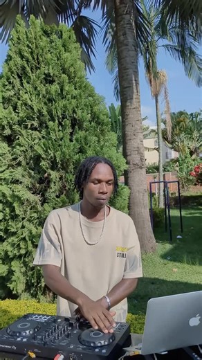 BONA | We’re still enjoying 2025 Rwandan hits songs mhn drop comment advise me list of part 2 🔥🔥#rwandaupdates #mix #kigalirwanda🇷🇼🇷🇼🇷🇼🇷🇼 | Instagram