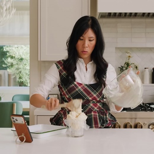 This food is pure AESTHETICS! | Honeysuckle