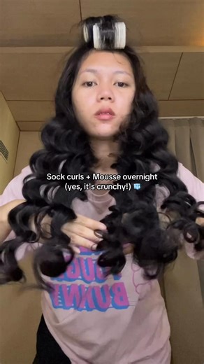 Transforming Hair with Mousse and Sock Curls