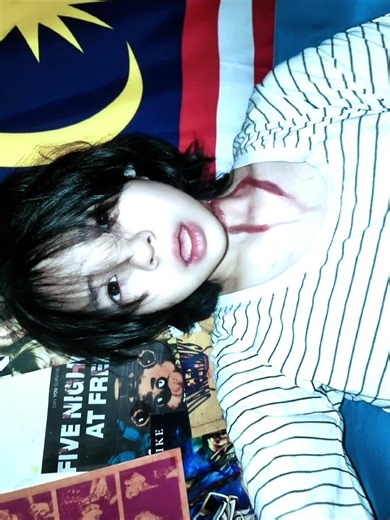 My Fake Skin Peeling: A 2012 Emo Moment