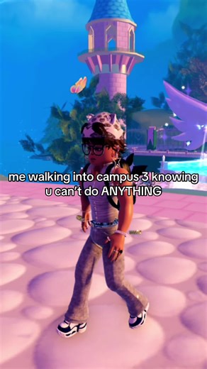 Exploring the Missed Potential of Locker Courtyard in Royale High