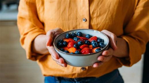 Best Fruits For Weight Loss: Benefits of Berries, Citrus, More