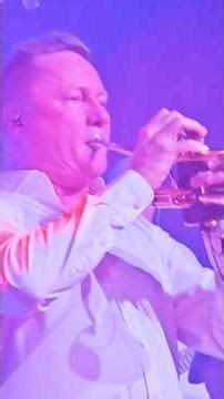 Cold heart - Henrik Launbjerg - Michael Mølhede 🎺 BHO - kulturværftet Helsingør 🇩🇰 - dec 25