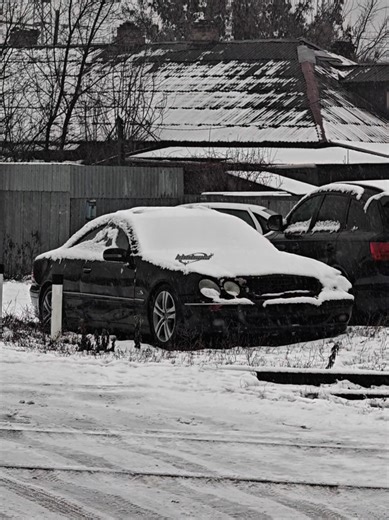 Abandoned Mercedes CL600: A Hidden Treasure