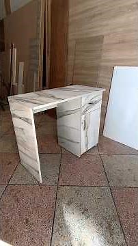 تعلم كيفية تركيب مكتب MDF رخامي باحترافية! خطوة بخطوة للحصول على مكتب متين وأنيق لمنزلك أو عملك.