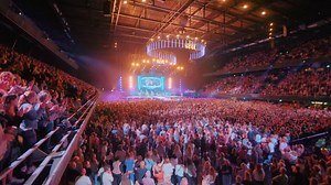 The official aftermovie of Ladies of Soul 2025 is here!!! 🎉✨🪩 Get blown away one more time!! 🎷💜 🎥: @isabellevdboomen | Ladies of Soul