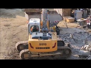 Bagger Liebherr 926 und Zubehör