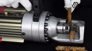 Electric Hydraulic Rebar Cutter. 110V, 1600W. Net Weight 22kg.Portable.Cuts 5-25mm Rebar. Comes with a storage box.