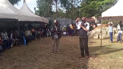 watu wafurahia kufika kwa kaempe uko nkamathi kwa mazishi #maji #trendingpostchallenge #viralposts #CapCut #CapCut