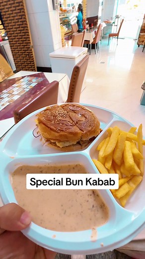 Ultimate Bun Kabab Experience: Sharjah & Ajman Foodie Tour