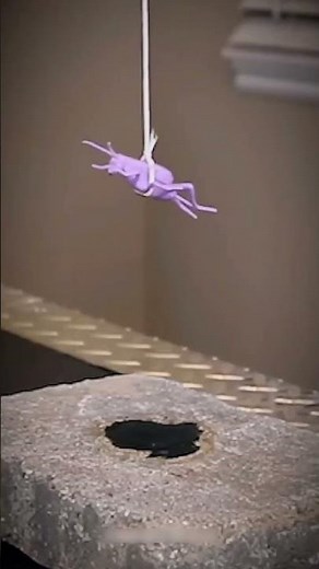 Nitrogen triiodide (NI₃)