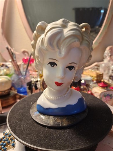 Gorgeous Blonde Bomb Shell. - Etsy