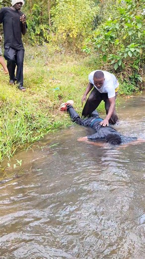 R.I.P 🥲😭😭🐊🐊 NO ONE EXPECT TO END LIKE THAT #RIP 💔💔🥲😭 whatch until the end 🙌🙌🙌🔥🔥#funny #comedy#rip