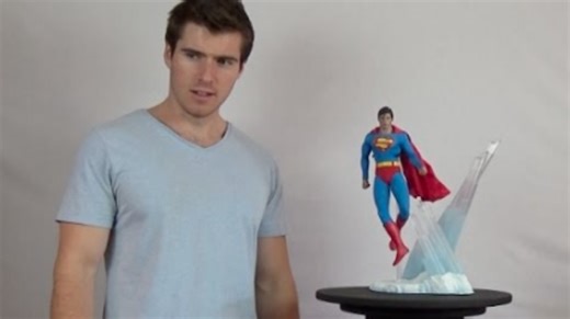 Hot Toys Scale Christopher Reeve Superman Figure Review