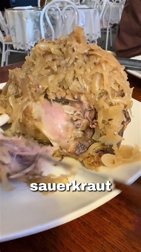 Dinner at Emmy’s Time Out Tavern in DeLand felt like visiting a grandparent’s home. Warm bread, soup, salad, and the kind of food that reminds you of real home cooking. I had the Eisbein with sauerkraut and the pork was so tender. Cozy, welcoming, and full of comfort. I would love to come back and try more next time. Address: 2069 Old New York Ave, DeLand, FL 32720 Close : Tue, Wed