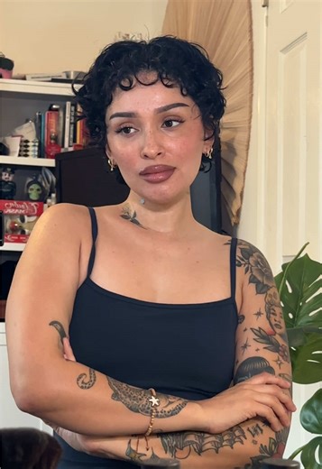 Nostalgic Flexi Comb Headband for Pixie Cuts