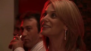 Satisfaction Season 01 Ep. 01 Sullivan Stapleton 2:45 - YTboob