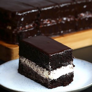 Have you ever seen a Ding Dong Cake before? | Twisted