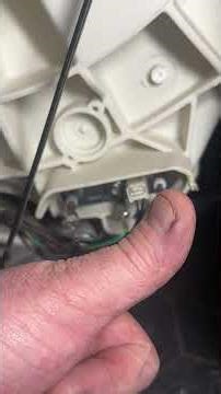 👉 Lave-linge Candy erreur E22 : résistance HS (diagnostic et remplacement)